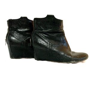 Frye - black leather wedge booties